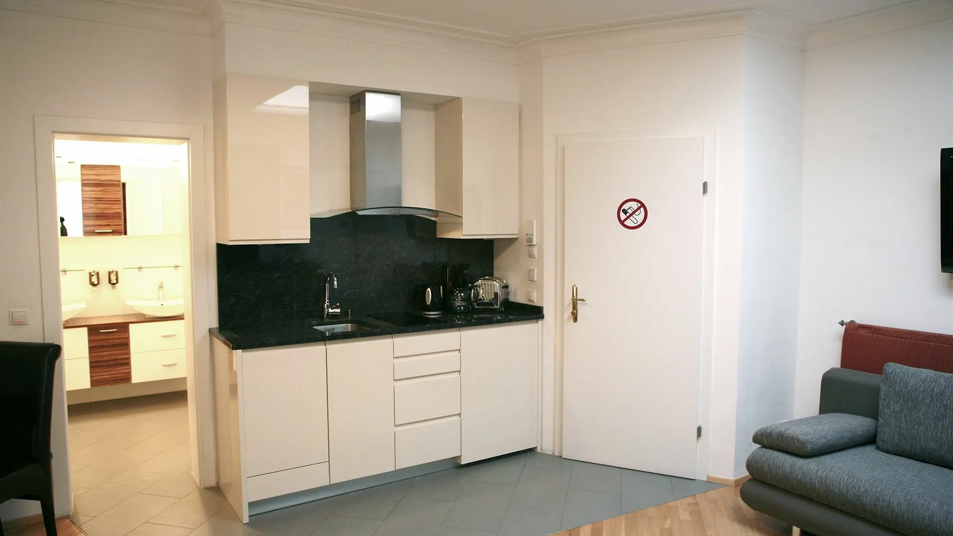 La Scala Apartments Wien 0*,